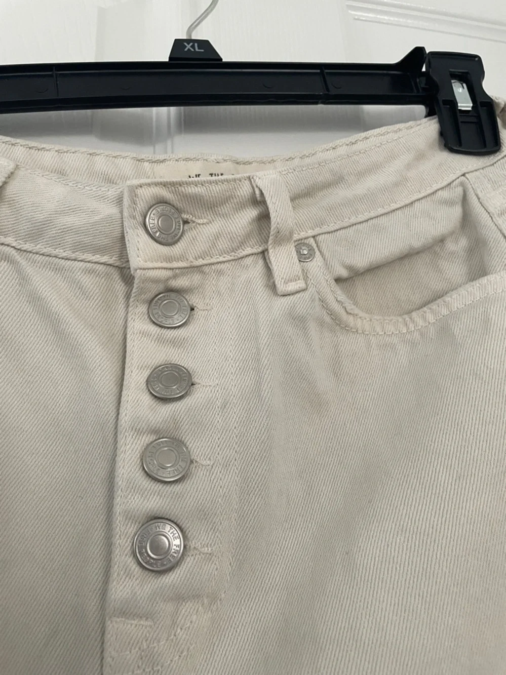 We The Free Cream High-Rise Distressed Button Detail Skirt size 27